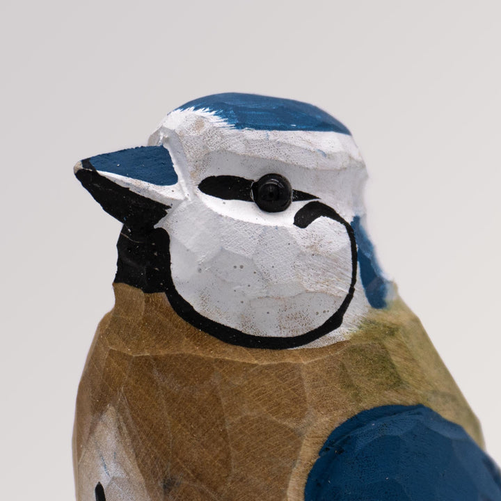 Blaumeise stehend von Holzvogel