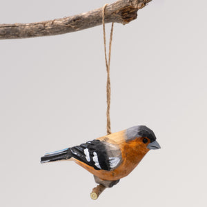 Buchfink hängend von Holzvogel