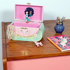 Musik Schmuckkästchen: Die Kutschfahrt von Djeco