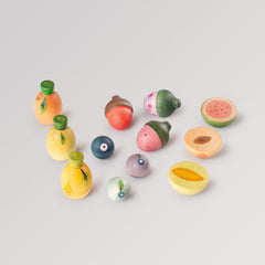 Fruits von Grapat: handbemalte Früchte und Obst aus Holz