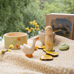 Hello Summer - Holzfiguren und Holzschale von Grapat und Ostheimer