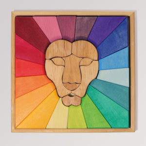 Bauspiel Regenbogenlöwe von Grimm's - in bunten Farben