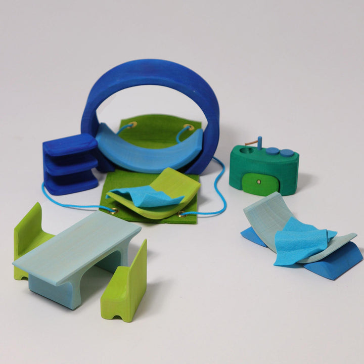 Blaues Bauhaus von Grimms
