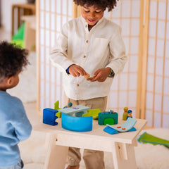 Blaues Bauhaus von Grimms