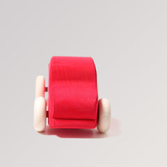 Großer roter Lastwagen von Grimms