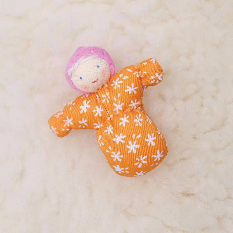 Püppchen Baby Mia von Grimms