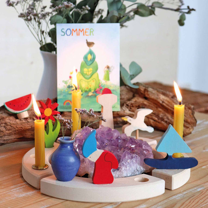 Geburtstagsstecker Blaue Vase aus Keramik von Grimms zur Dekoration
