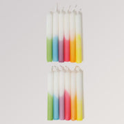 Weihnachtskerze Dip-Dye Regenbogen (12 Stück) von Grimm's