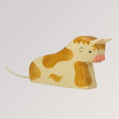 Holztiger Holzfigur "Stier liegend braun" für Kinder ab 3 Jahren zum Spielen