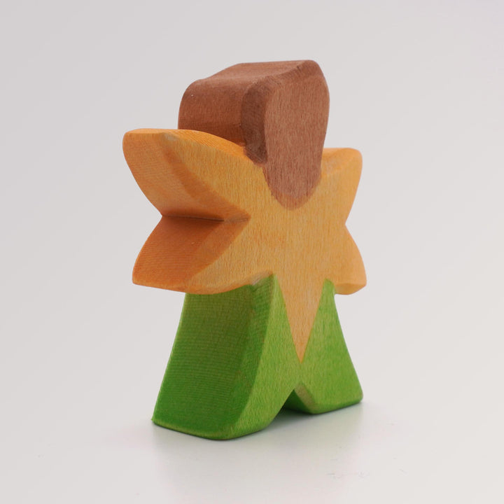 Holzfigur Blumenkind Calendua (Ringelblume) von Ostheimer - Rückseite