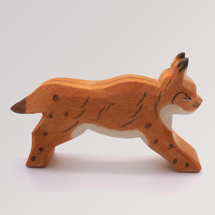 Luchs laufend von Ostheimer