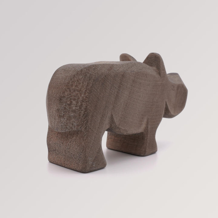 Holzfigur kleines Nashorn von Ostheimer (Rückseite)