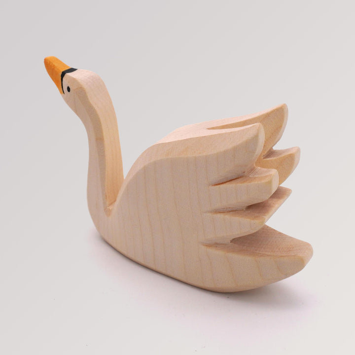 Ostheimer Holzfigur Schwan hoch