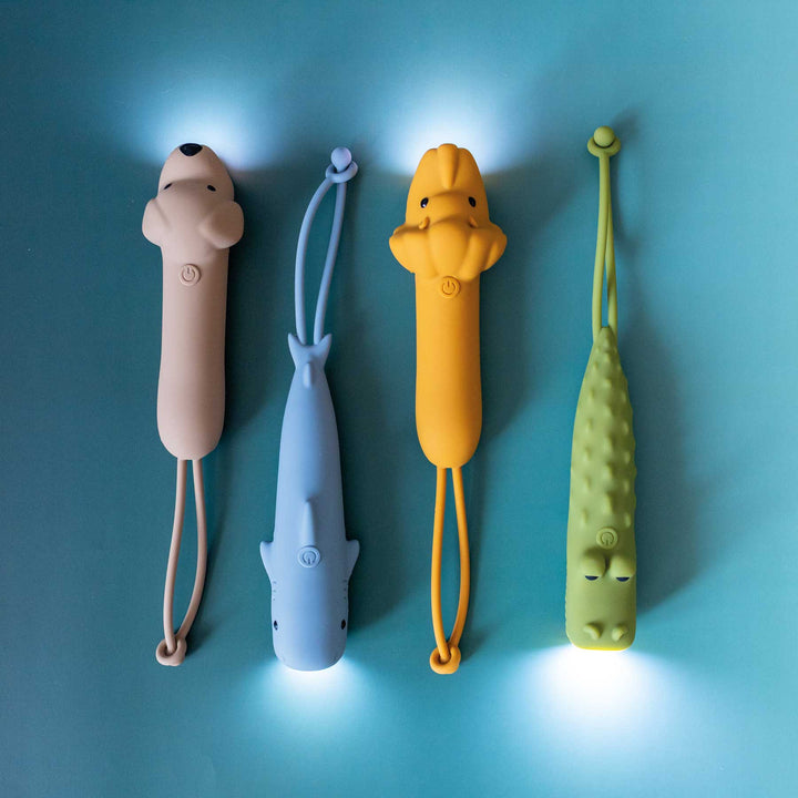 Taschenlampe im Hai-Design für Kinder - von Rabbit & Friends