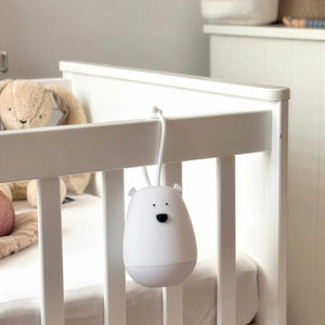 Nachtlicht Bär in weiß zum Aufhängen von Rabbit & Friends