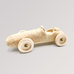 fertig geschnitztes Schnitzauto für Kinder von Romanswerk