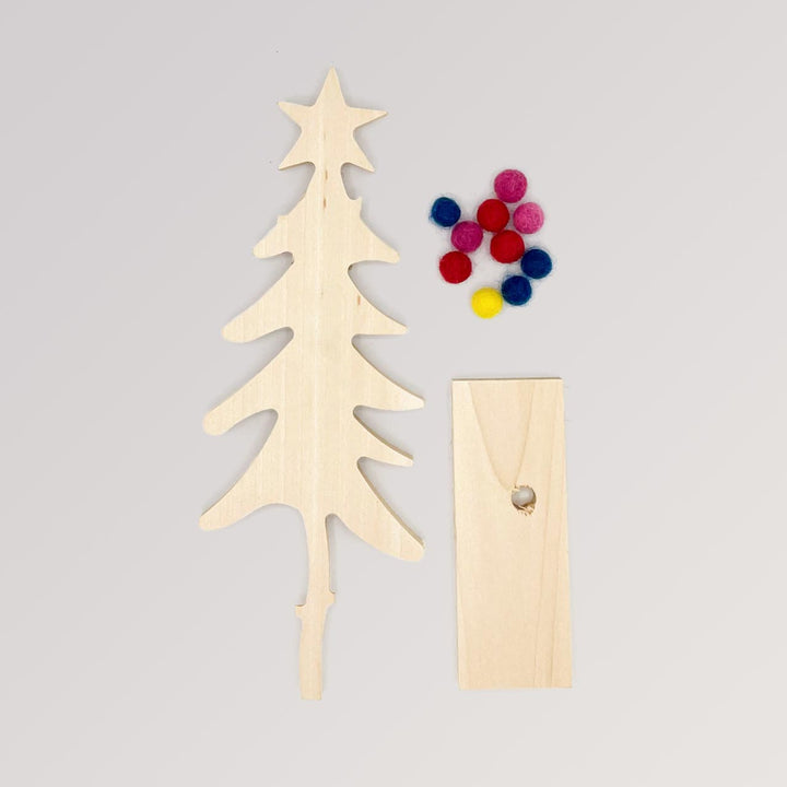 Schnitzset Weihnachtsbaum für Kinder