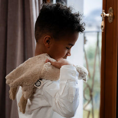 Kuscheltier kleine Gans im Farbton leinen von Senger Naturwelt