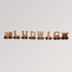 Buchstabenzug Waggon von Bino Mertens