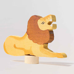 Steckfigur Löwe in gelb von Grimms als Deko für Geburtstagsringe