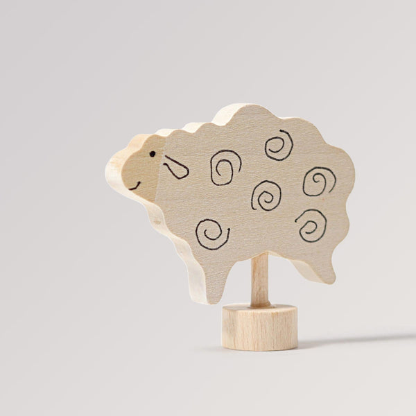 Steckfigur stehendes Schaf aus Holz von Grimms als Deko für Geburtstagsringe