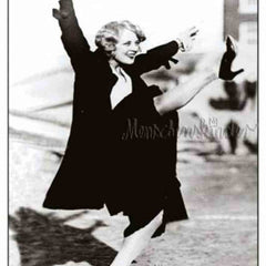 Postkarte - Tanzende Frau von Gutrath