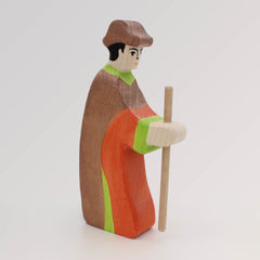 Krippenfigur Hirte stehend mit Stab 3 von Holztiger