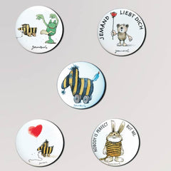 Janosch- Buttons sortiert (5 St.), mit Janoschfiguren von Janosch
