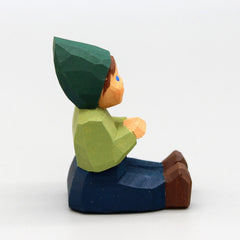 Bub, sitzend von Lotte Sievers-Hahn