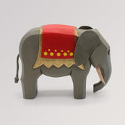 Elefant, groß von Lotte Sievers-Hahn