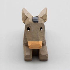 Esel, klein, liegend von Lotte Sievers-Hahn