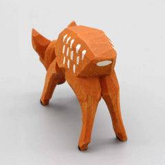 Kitz, äsend von Lotte Sievers-Hahn