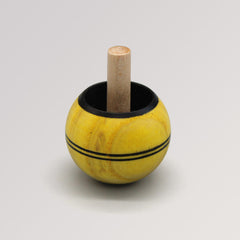 Kreisel Umdrehkreisel Esche in gelb von Mader Kreiselmanufaktur