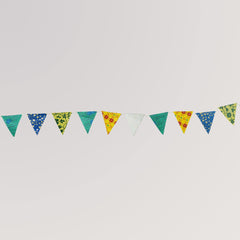 Girlande Dreiecke, Muster und Farben sortiert von Tudi Billo